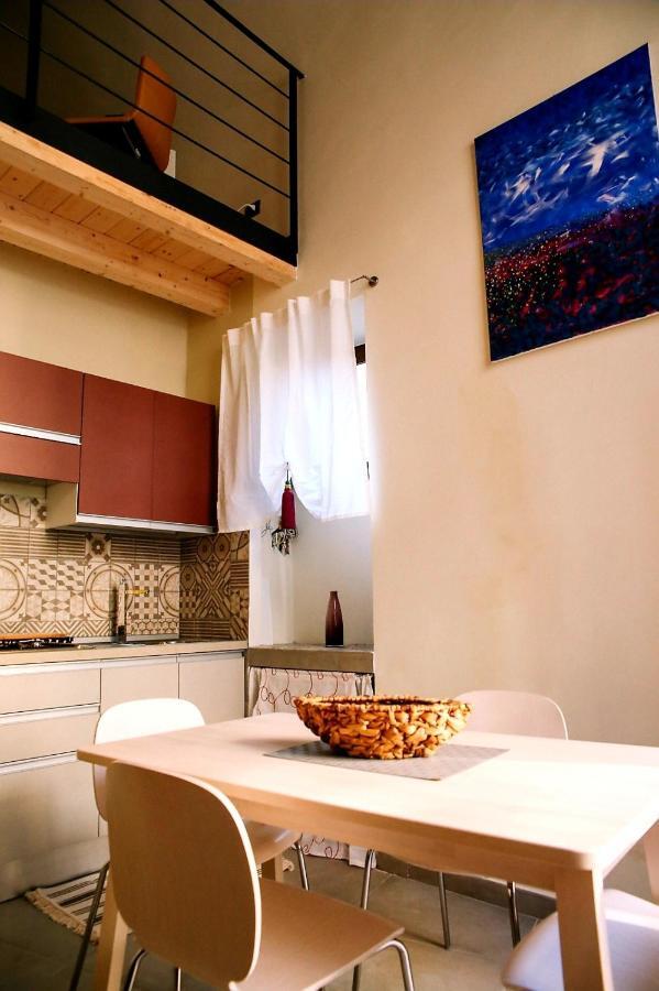 Center Street Apartment Catania Bagian luar foto